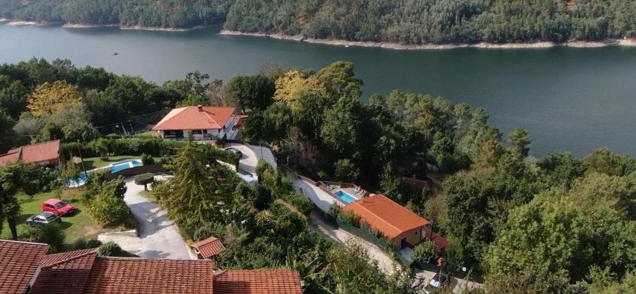 Villa Casa Encosta Do Geres-Ferias No Geres Vieira do Minho Esterno foto